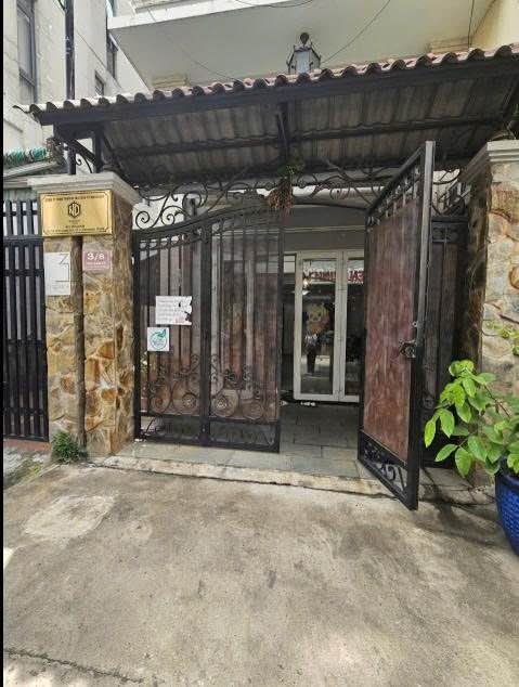 Cho thuê MB trệt hẻm xe hơi Thích Quảng Đức, Phú Nhuận - 110m²