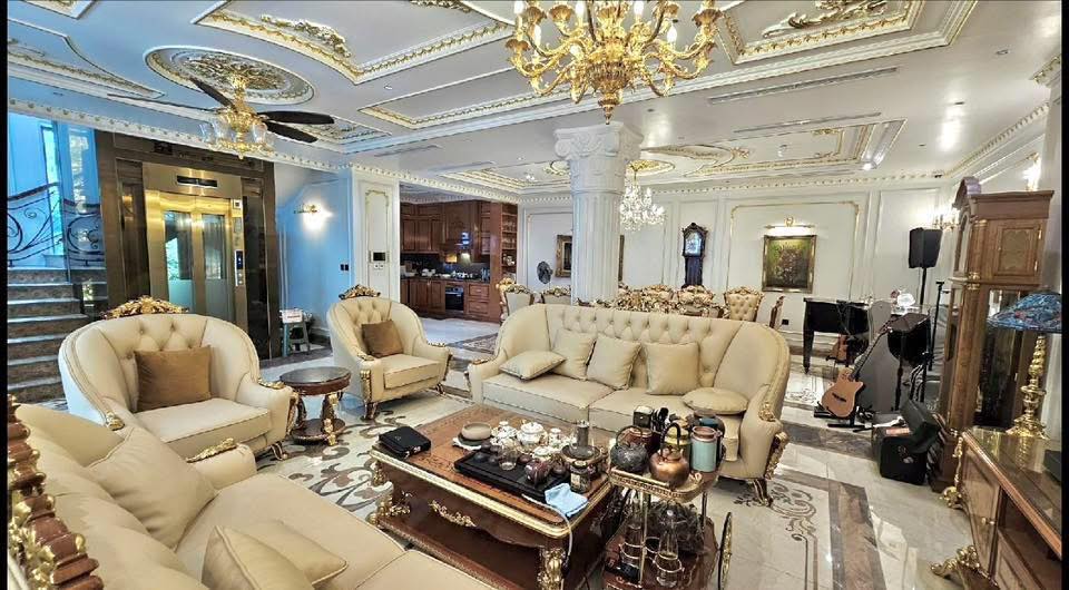 Biệt Thự Văn Phú Hà Đông 180m² - Sổ Hồng Sẵn Sàng - Sát Công Viên 365