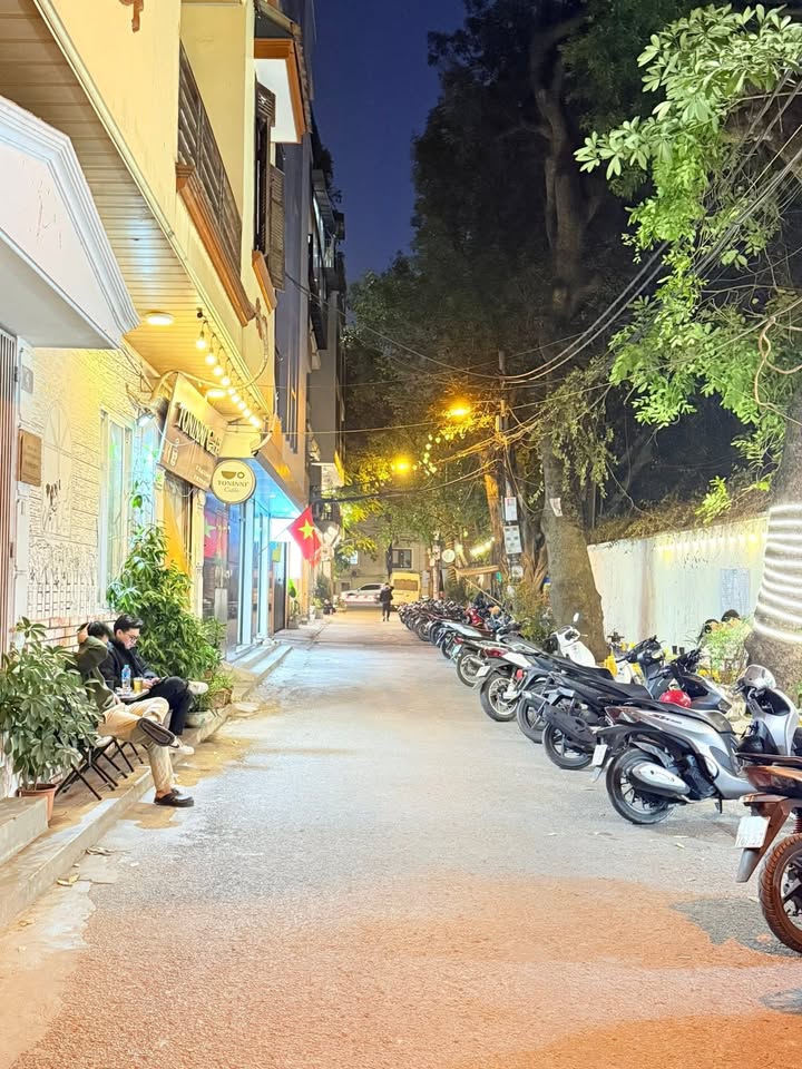 Nhà phố Lê Thanh Nghị, Quận Hai Bà Trưng, 35m², giá 8.6 tỷ - Kinh doanh nhỏ cực đỉnh!