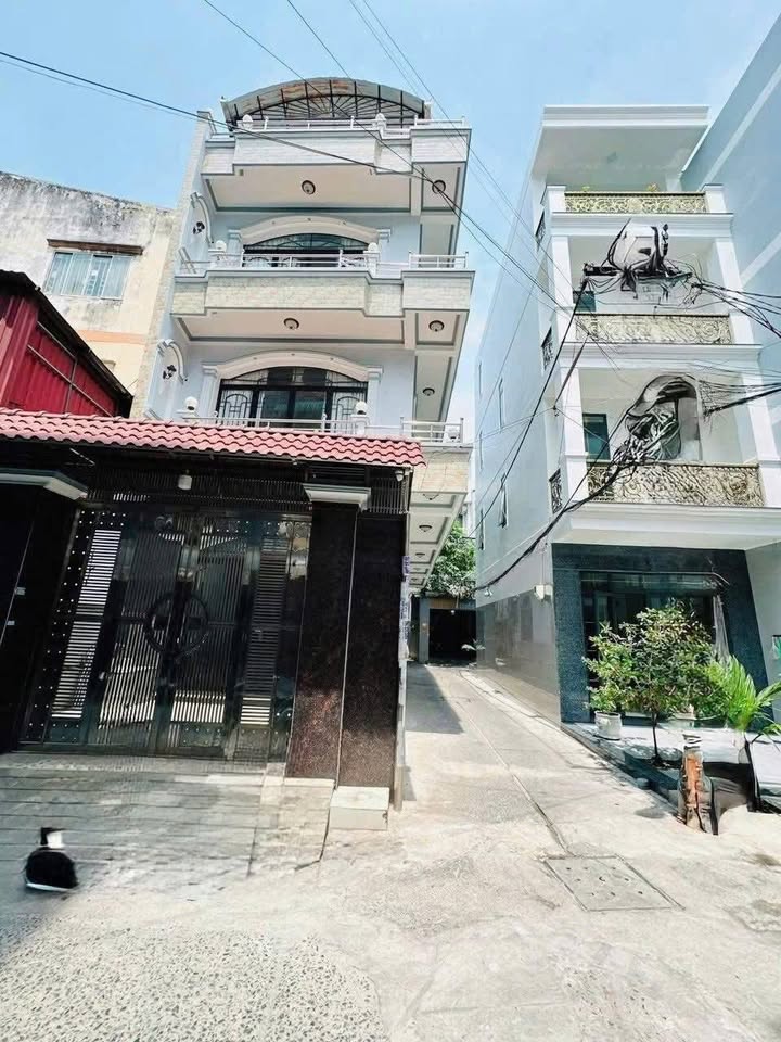 Nhà riêng 18/1 Gò Dầu Quận Tân Phú 126m² giá 15.5 tỷ - Đầu tư sinh lời lý tưởng!