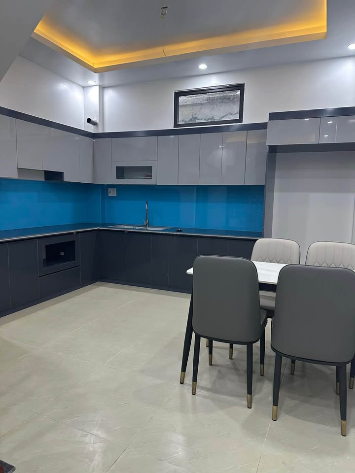 Nhà 3,5 tầng tại Phường Tiền Phong, 35m² giá 2 tỷ - Vào ở ngay!