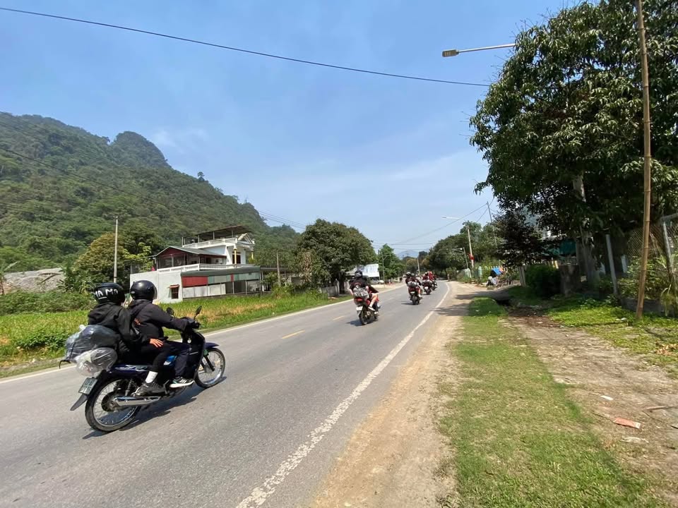 Đất Vàng 1097m² Mặt Tiền 30m Đồng Văn, Hà Giang - Cơ Hội Đầu Tư