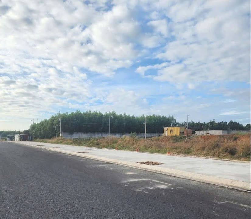 Đất mặt tiền tỉnh lộ 328, Phước Tân, Xuyên Mộc 200m² giá 2.3 tỷ - Cơ hội đầu tư sinh lời!