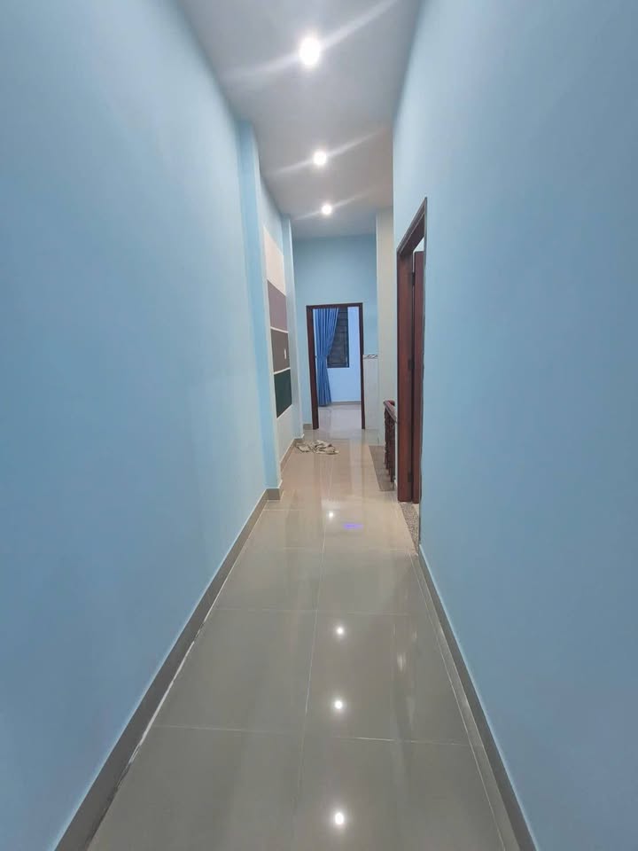 Nhà Phan Văn Hớn Bà Điểm 90m² giá 5 tỷ - Nhà mới đẹp, vào ở ngay!