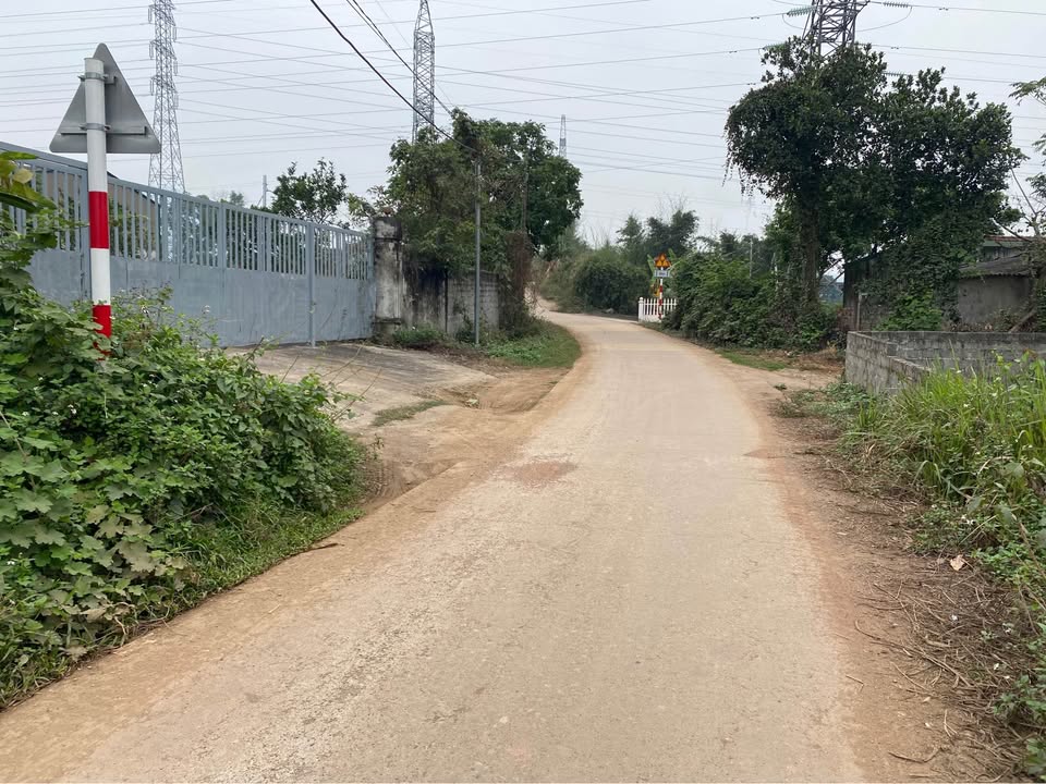 Đất 2 mặt tiền Xã Lương Sơn, Phú Thọ 2700m² giá thỏa thuận - Cơ hội đầu tư hiếm có!