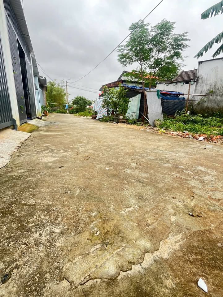 Đất nền lô góc Hòa Quý 73m² giá 2.25 tỷ - Ô tô vào tận nơi!