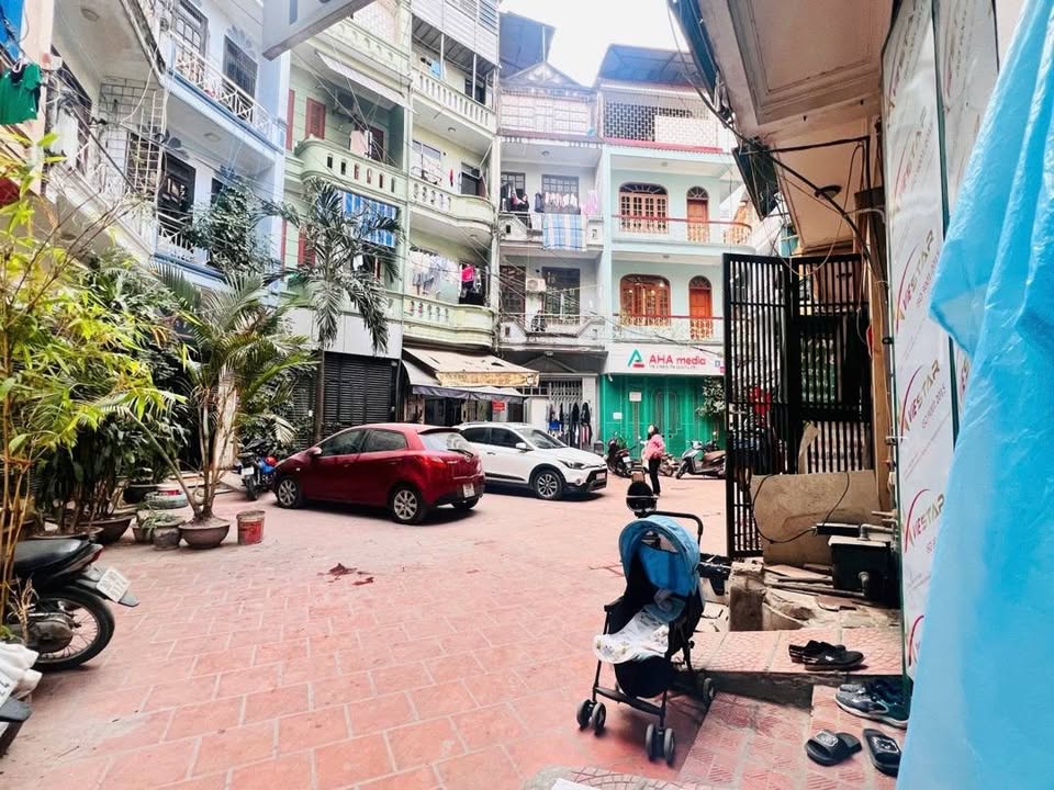 Nhà phố Đống Đa 48m² giá 19 tỷ - Ô tô đỗ cửa, đầu tư sinh lời!
