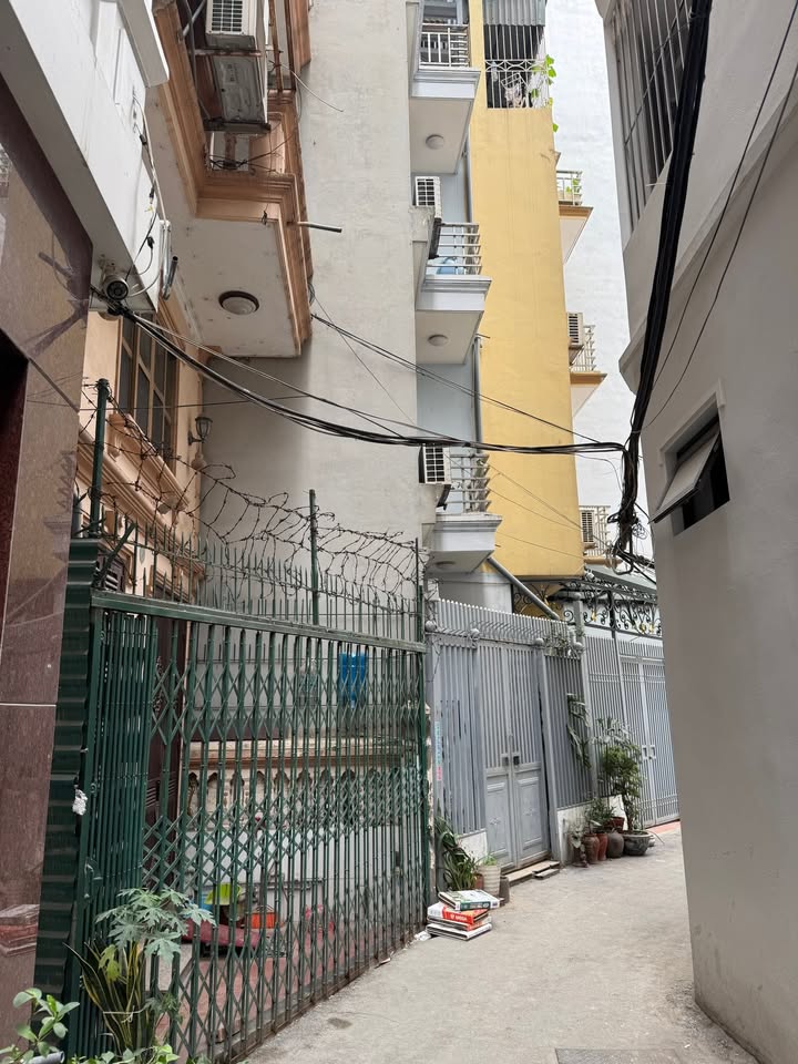 Căn hộ 5 tầng tại Ngõ 20 Mỹ Đình 34m² giá 8.99 tỷ - Bán gấp, thương lượng tốt!