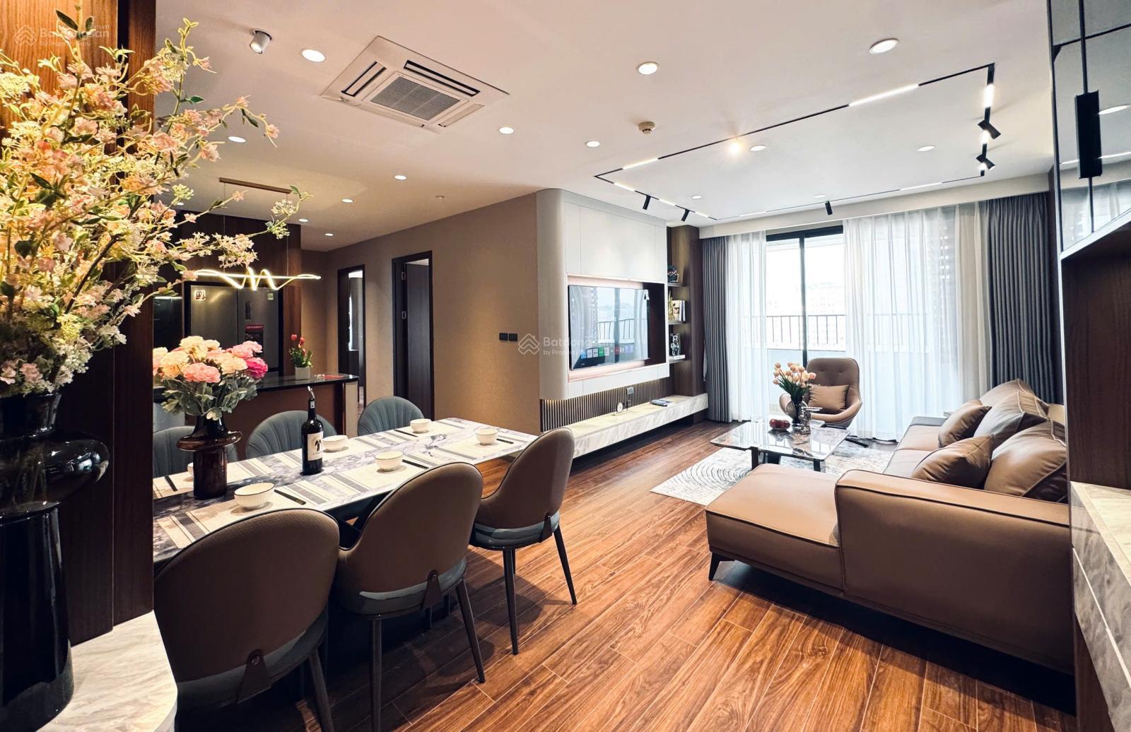 Căn hộ FLC Twin 265 Cầu Giấy 96m² giá 10.8 tỷ - Full nội thất cao cấp 5*