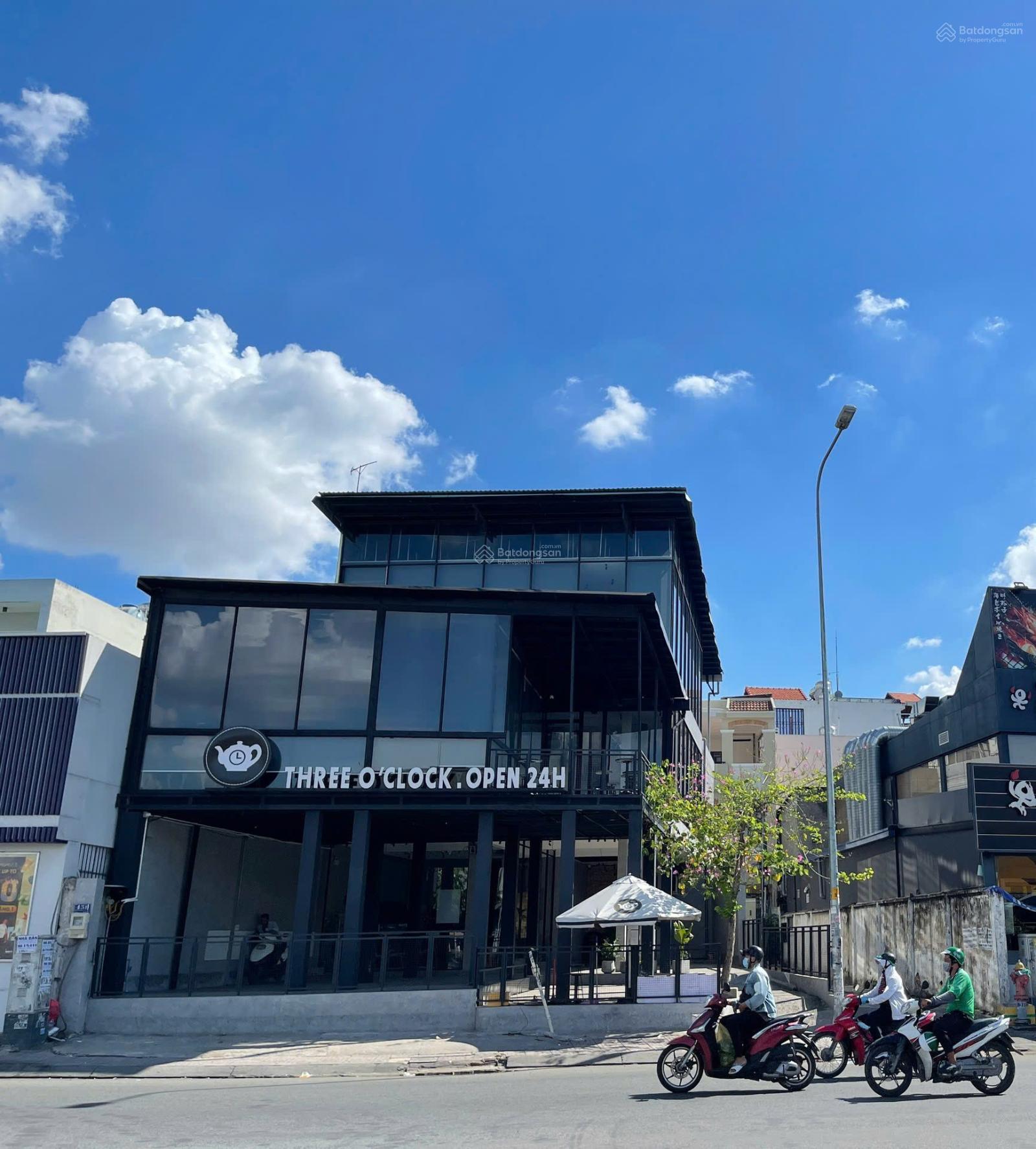 Cho thuê góc 2 mặt tiền 459-461 Phan Văn Trị, Gò Vấp 728m² - Vị trí đắc địa đối diện Emart!