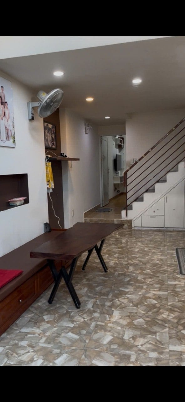 Nhà 2 tầng phường Thạc Gián, Thanh Khê, Đà Nẵng 70m² giá chỉ 9 triệu/tháng - Đầy đủ nội thất