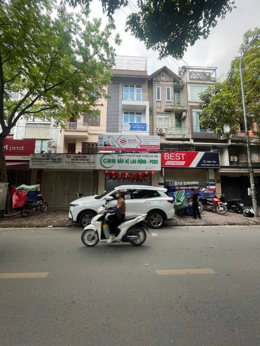 Nhà mặt phố Nguyễn Trãi Hà Đông 40m² giá 14 tỷ - Kinh doanh sầm uất!