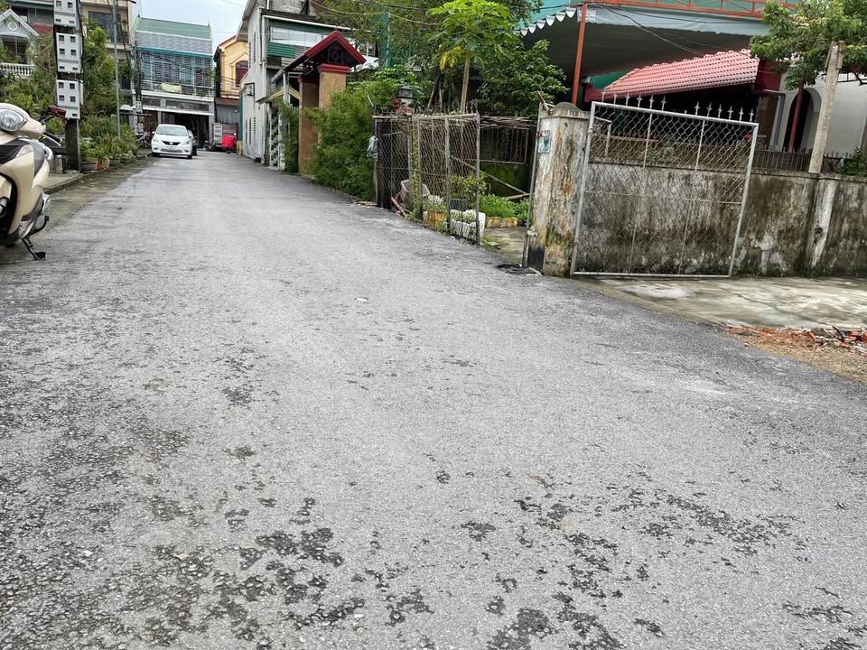 Đất đẹp 2 mặt tiền tại Quán Bàu 92.9m² giá 4 tỷ - Cơ hội đầu tư hấp dẫn!