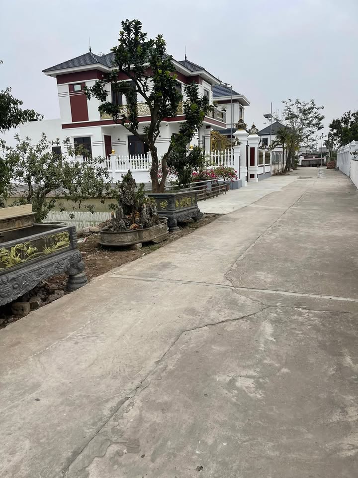 Đất thổ cư Xã Hải Phú 180m² giá 900 triệu - Vị trí đẹp, gần trường học!