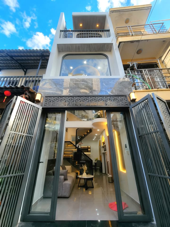 Nhà 3 Tầng Nguyễn Kiệm P3 34m² giá 5 tỷ - Sát Bệnh viện 175, ô tô đỗ cửa!