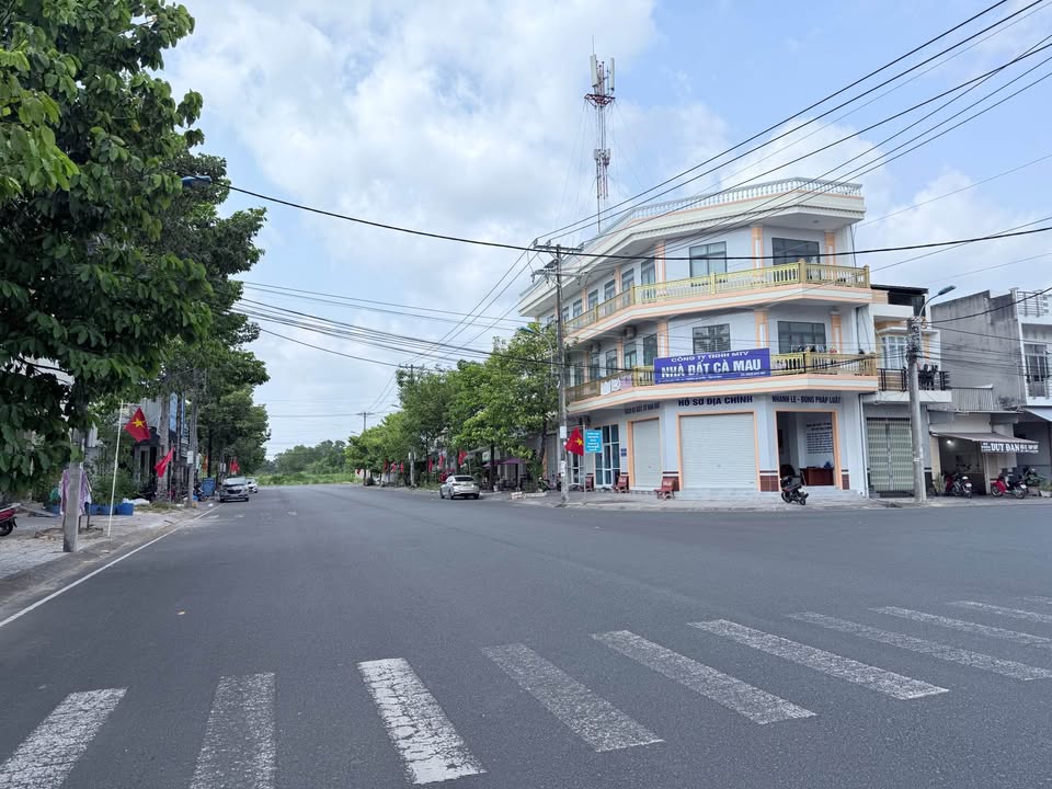 Đất nền mặt tiền đường số 10, Phường An Xuyên, Cà Mau 72m² - Vị trí kinh doanh đắc địa!