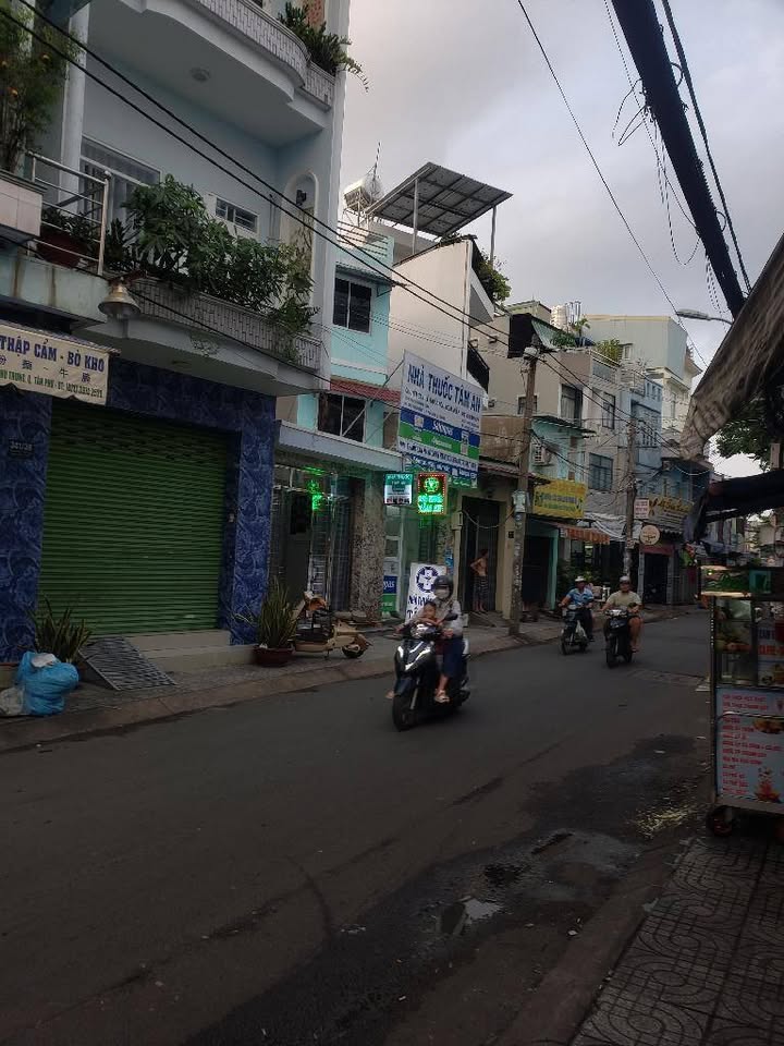 Nhà riêng hẻm thông Khuông Việt, Quận 6, 23m² giá 3 tỷ - Pháp lý rõ ràng!