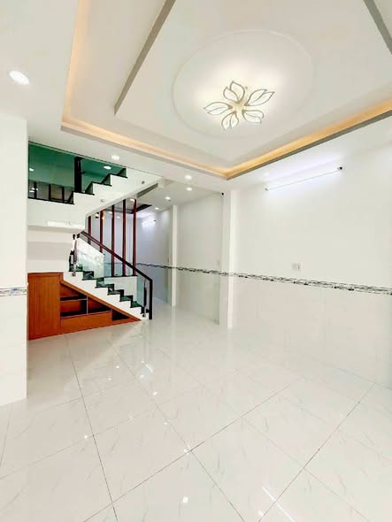 Nhà lầu Khu Cao Tầng Đường Lê Văn Quới 52m² giá 5.1 tỷ - Mới tinh, 3PN