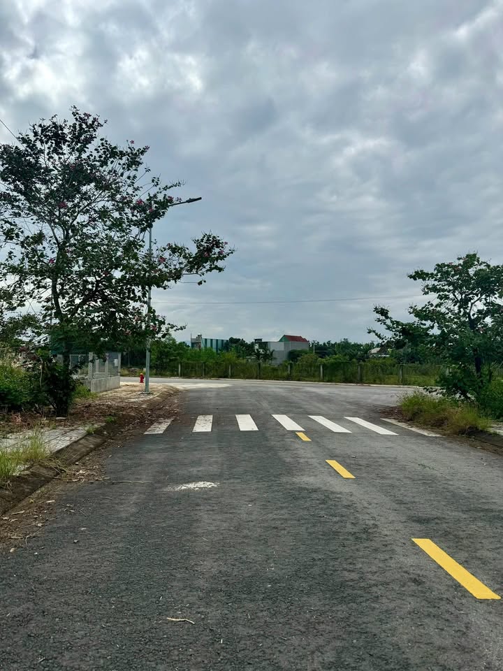 Đất nền khu tái định cư Phú Điền, Quảng Ngãi 150m² giá 1.2 tỷ - Đầu tư sinh lời lý tưởng!