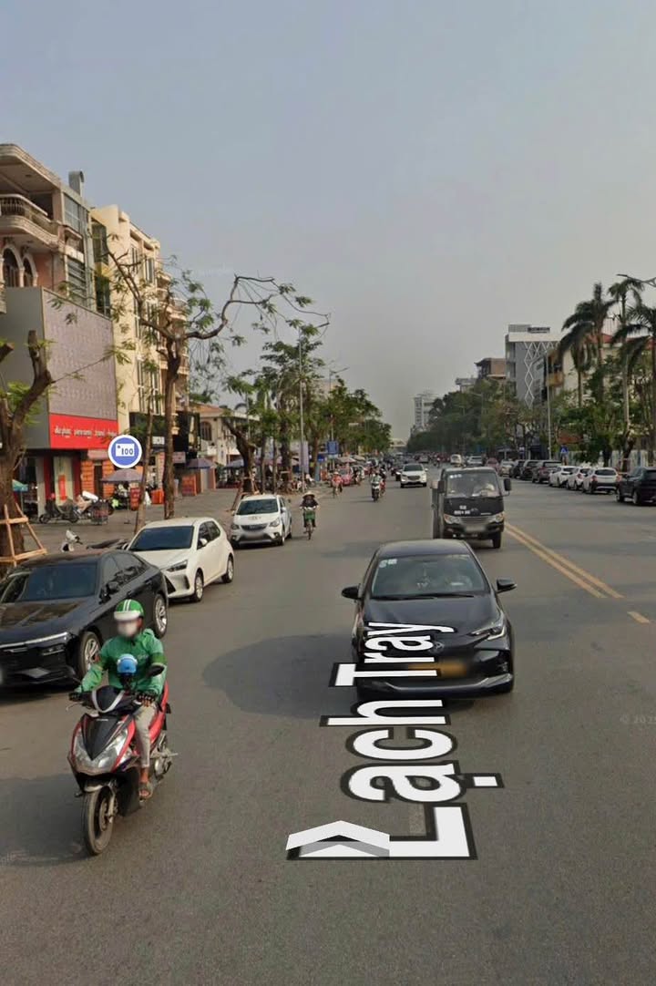 Nhà phố 3 tầng mặt đường Lạch Tray 94m² giá 20 tỷ - Vị trí đắc địa, vỉa hè rộng