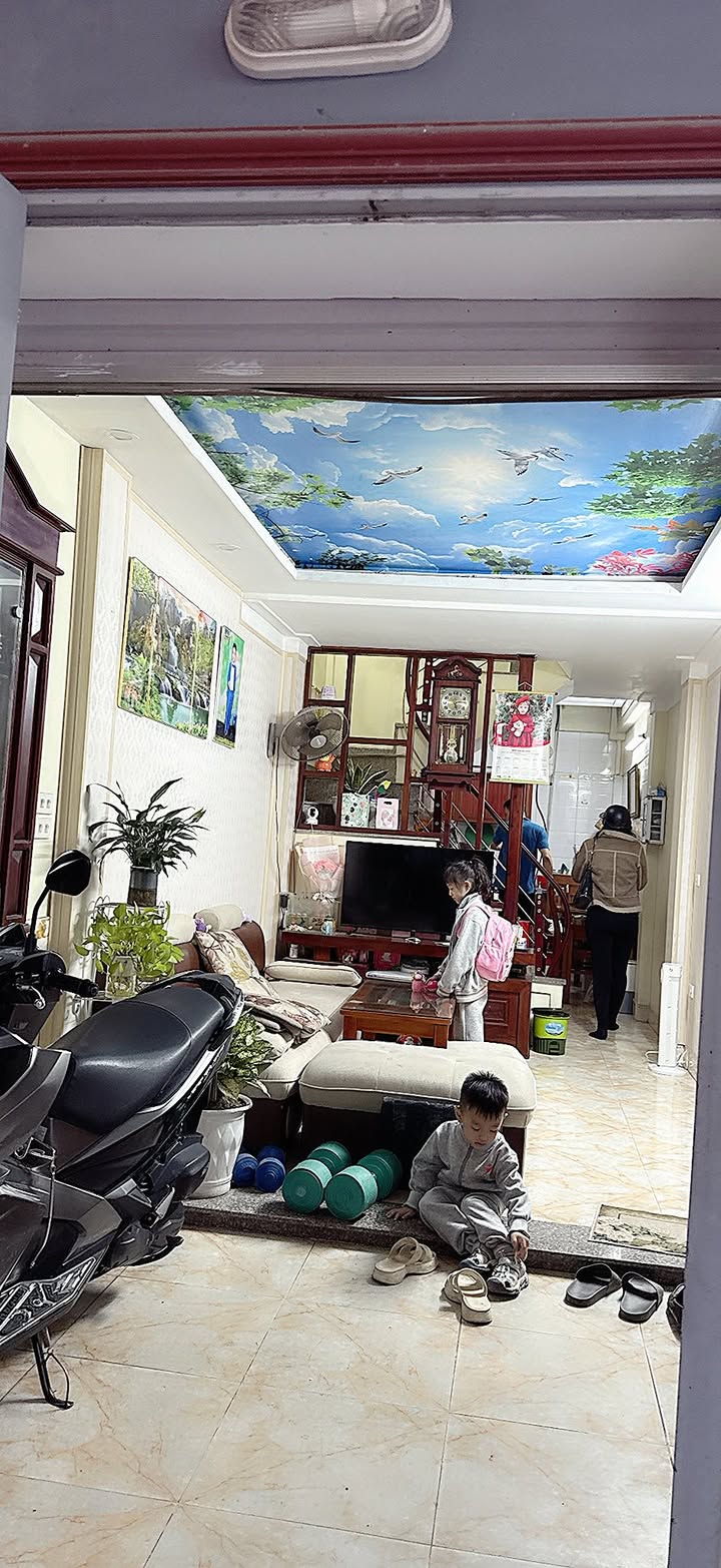 Nhà riêng Cát Bi 40m² giá 1.75 tỷ - Pháp lý rõ ràng, đầy đủ nội thất!