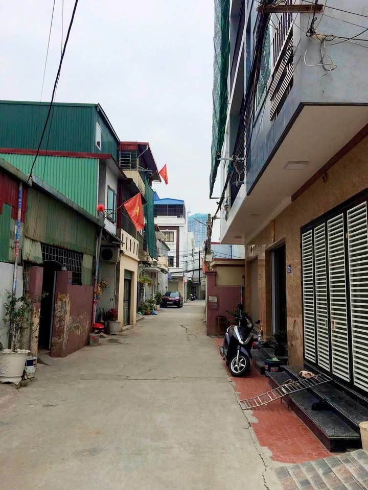 Nhà 2 tầng tại Đằng Lâm - Hải An, 40m² giá 1.3 tỷ - Vị trí đẹp, ô tô đỗ cửa!