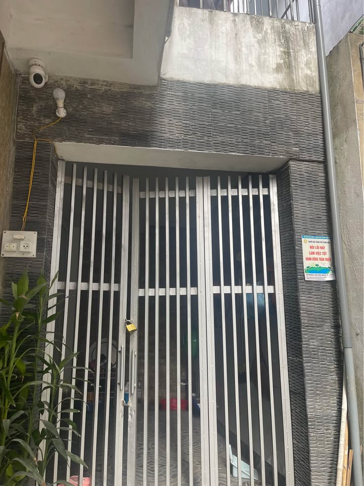 Nhà 2 tầng Phường Điện Biên 52m² giá 1.1 tỷ - Gần ga và chợ