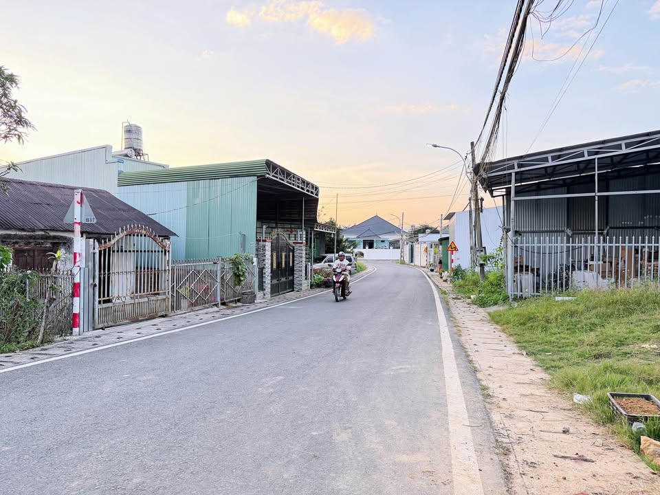 Đất Bảo Lộc 4500m² giá thỏa thuận - View đẹp 2 mặt tiền đường nhựa