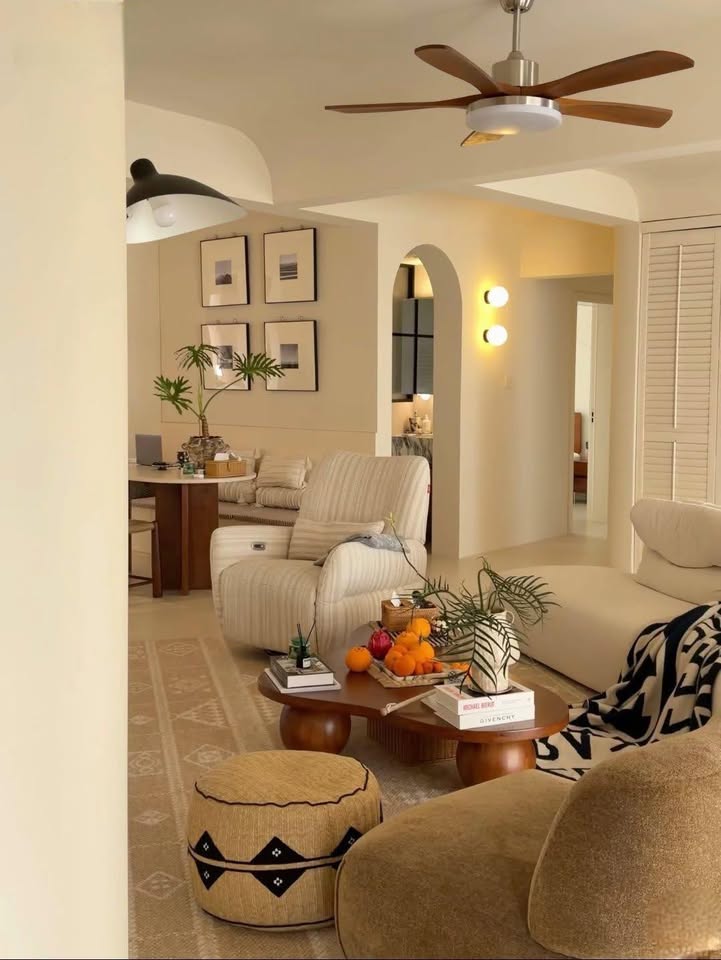 Căn hộ Royal City Ngã Tư Sở 135m² giá 6 tỷ - Tầng 2, lô góc chính chủ!