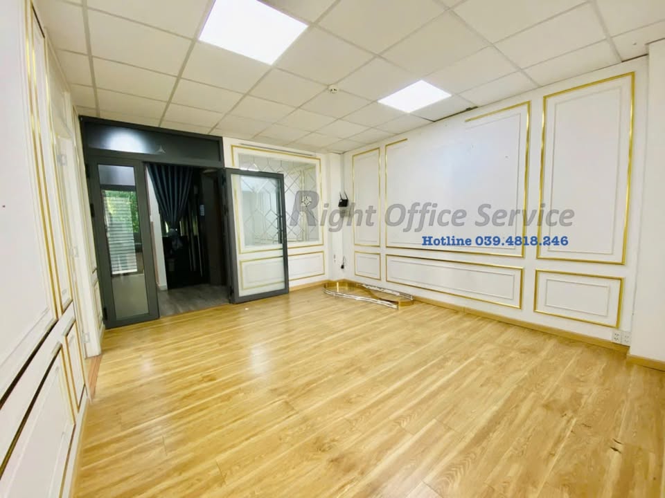 Văn phòng cho thuê Vạn Phúc, Thủ Đức 121m² giá 30 triệu - Tiện ích vượt trội!