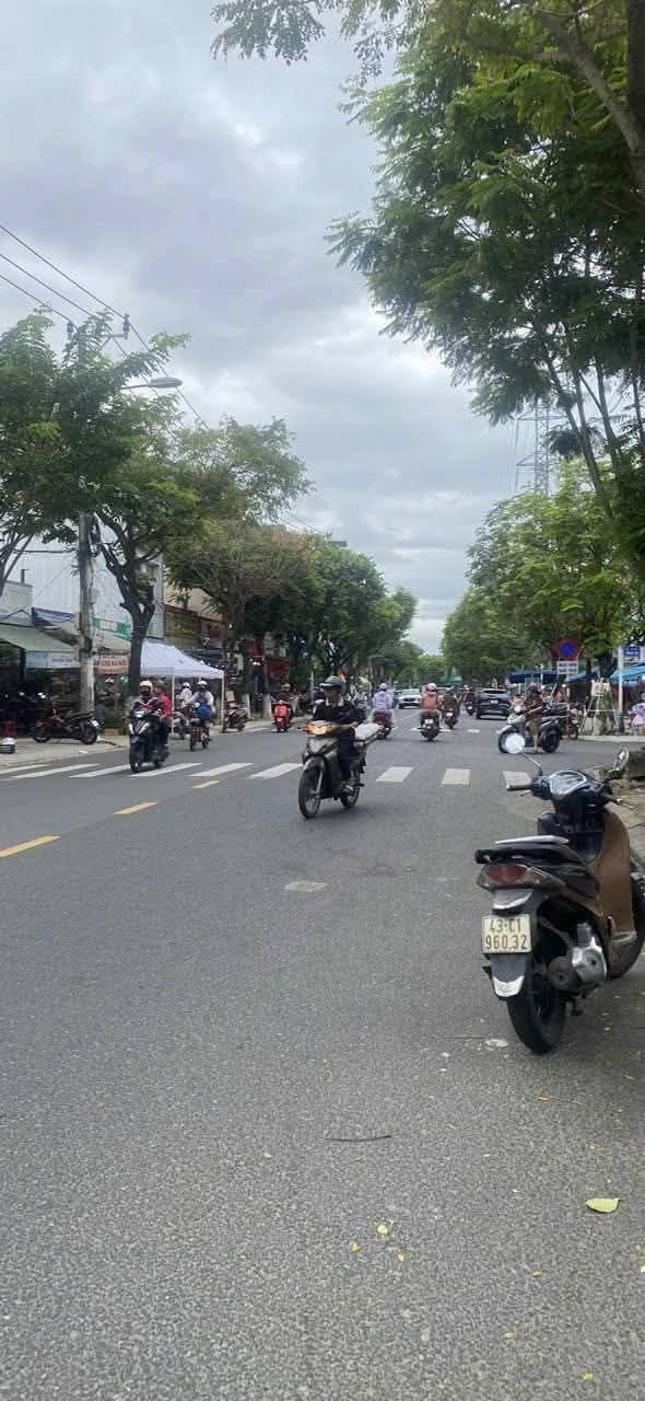 Bán nhà mặt tiền Huỳnh Ngọc Huệ, Đà Nẵng - Diện tích 73m², Giá 13 tỷ - Cơ hội đầu tư tuyệt vời!