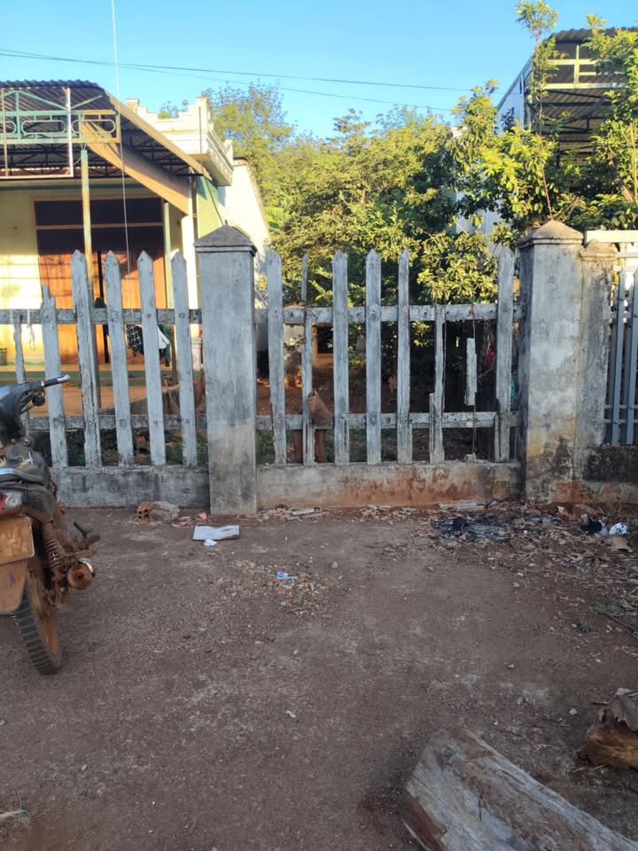 Đất nền mặt tiền đường chính xã Ia Nan 175m² giá 700 triệu - Lô đất tiềm năng cho kinh doanh!