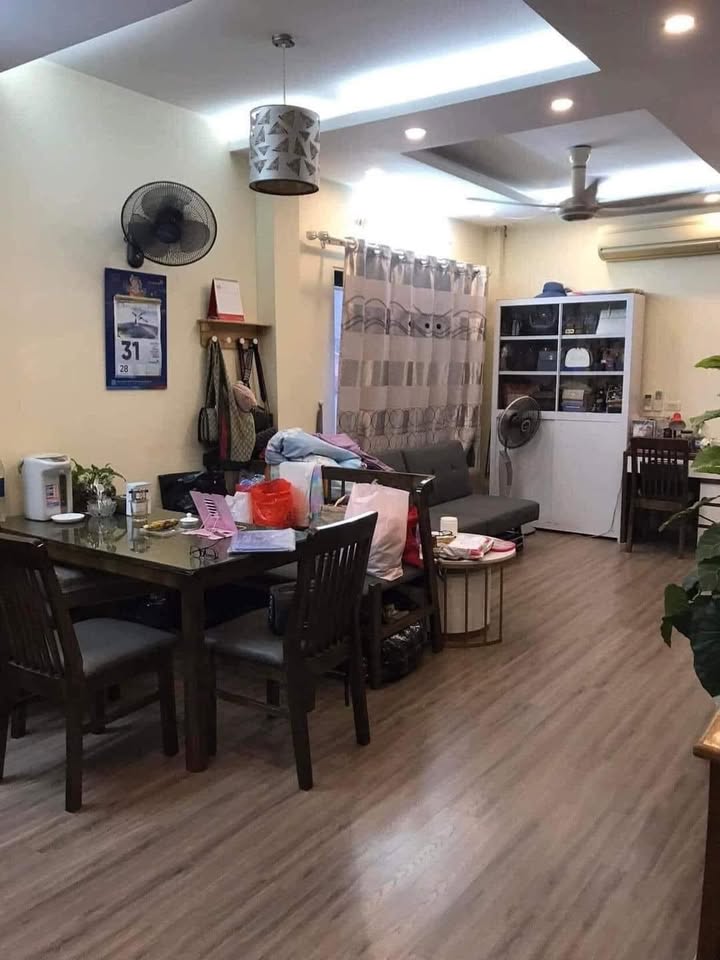 Nhà 38m² Đống Đa, Lô Góc Kinh Doanh, Ô Tô Vào Nhà - 7.25 Tỷ