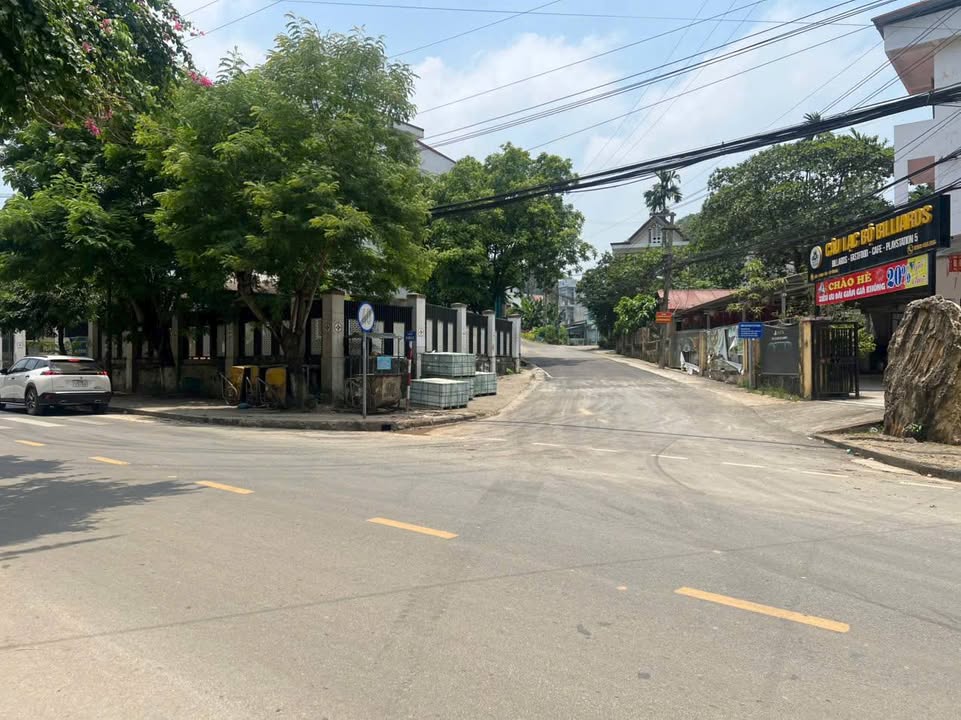 Đất nền Phường Nguyễn Thái Học 200m² giá 1 tỷ - Vị trí trung tâm không thể tốt hơn!