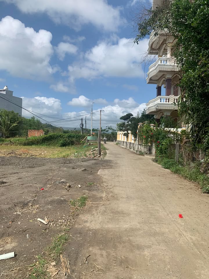 Đất thổ cư thôn Tân An, xã An Cư, huyện Tuy An, 100m² giá 750 triệu - Cơ hội đầu tư tuyệt vời!