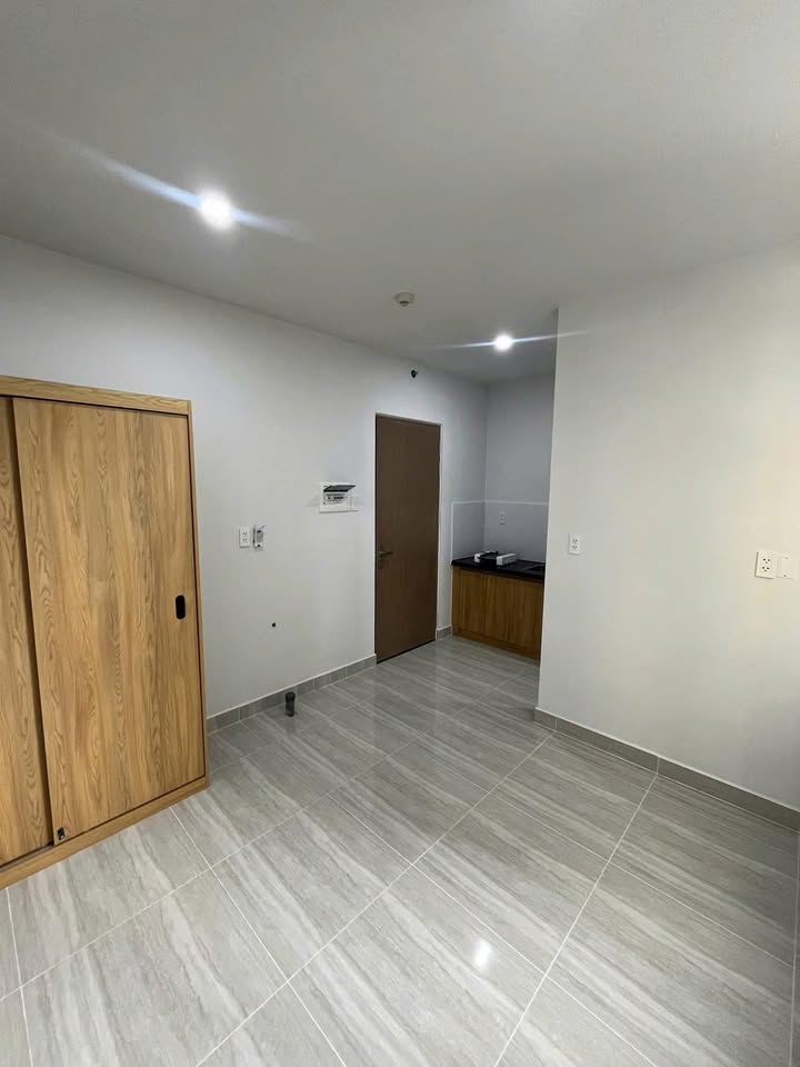 Phòng cho thuê tại đường Phạm Văn Đồng, Thủ Đức, 18m² - Giá chỉ 3 triệu/tháng!