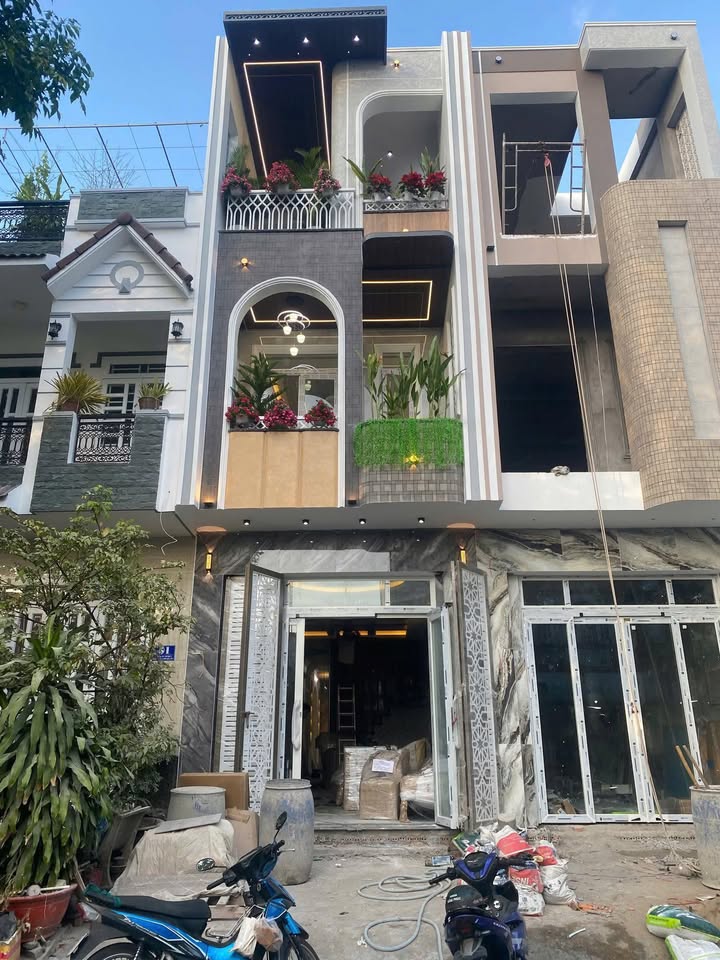 Nhà phố 3 tầng mặt tiền đường 3A, Phường Tân An, TP Cần Thơ - Full nội thất chỉ 6.8 tỷ!