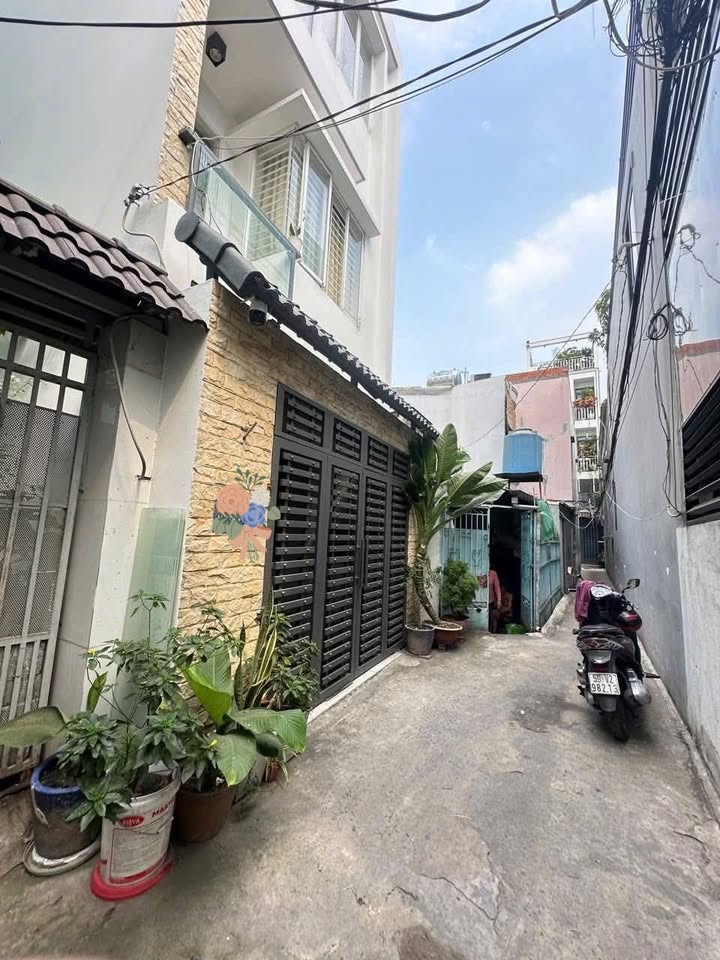 Nhà cấp 4 Gò Vấp 71m² giá chỉ 5.68 tỷ - Thích hợp xây CHDV