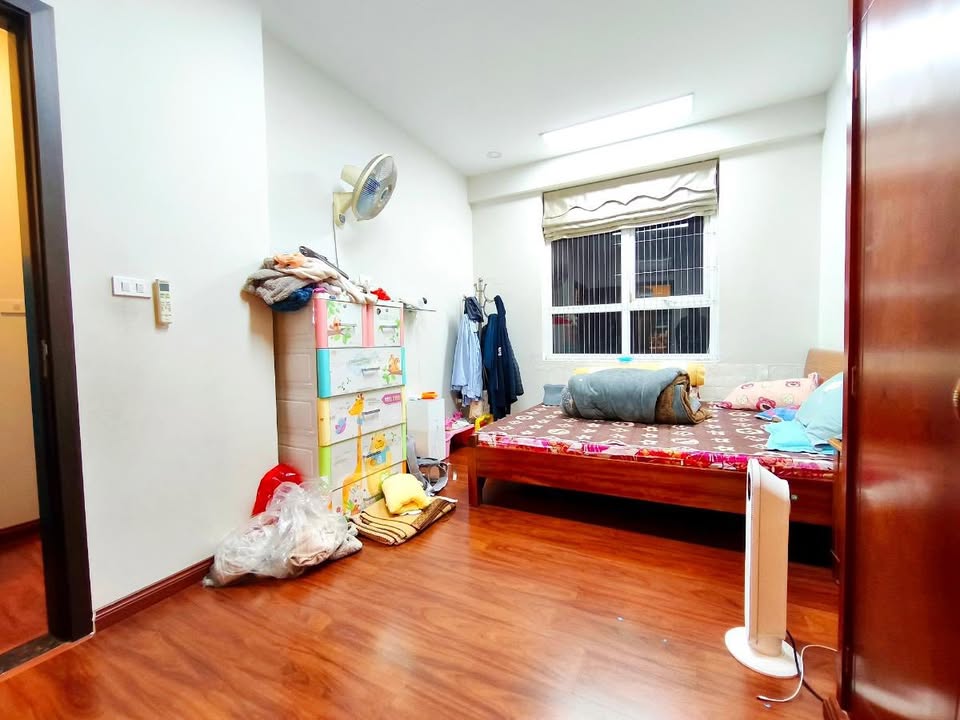 Chung cư Star Tower Khương Trung 93m² - Ban công 11m, Full Nội thất Cao cấp