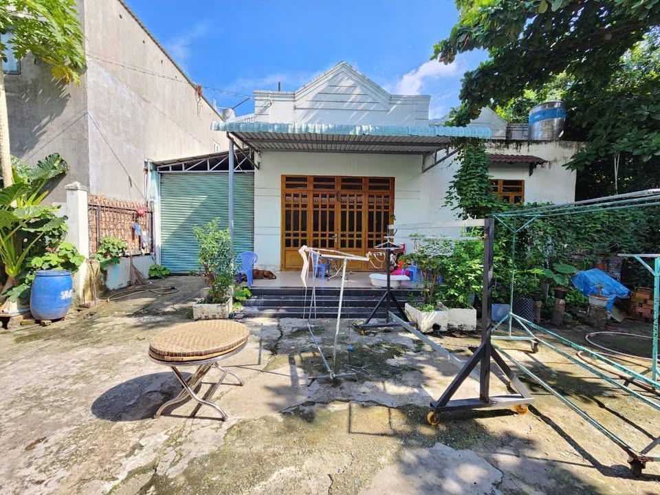 Nhà cấp 4 đường Nguyễn Du, P.Bình Hòa, 142m² giá 4.5 tỷ - Chính chủ bán gấp!