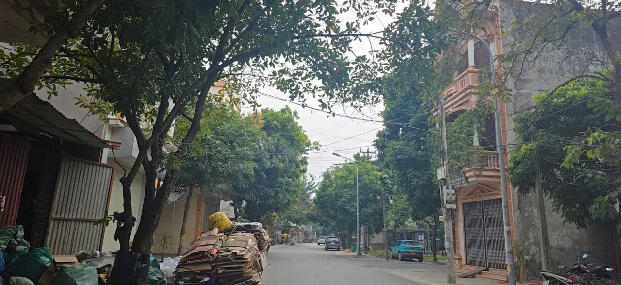 Đất nền đường Rạp Hát, Bắc Ninh 84m² giá 8 tỷ - Sổ đỏ chính chủ, không lỗi phong thủy!