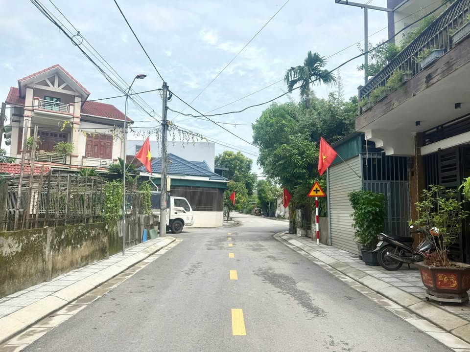 Đất mặt đường Phú Hào - Phường Hà Huy Tập 130m² giá 3.5 tỷ - Cơ hội đầu tư hấp dẫn!