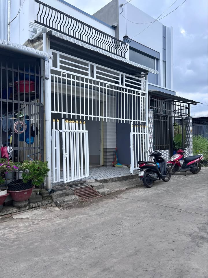 Nhà riêng Tân Xuyên Cà Mau 67m² giá thỏa thuận - An ninh, yên tĩnh