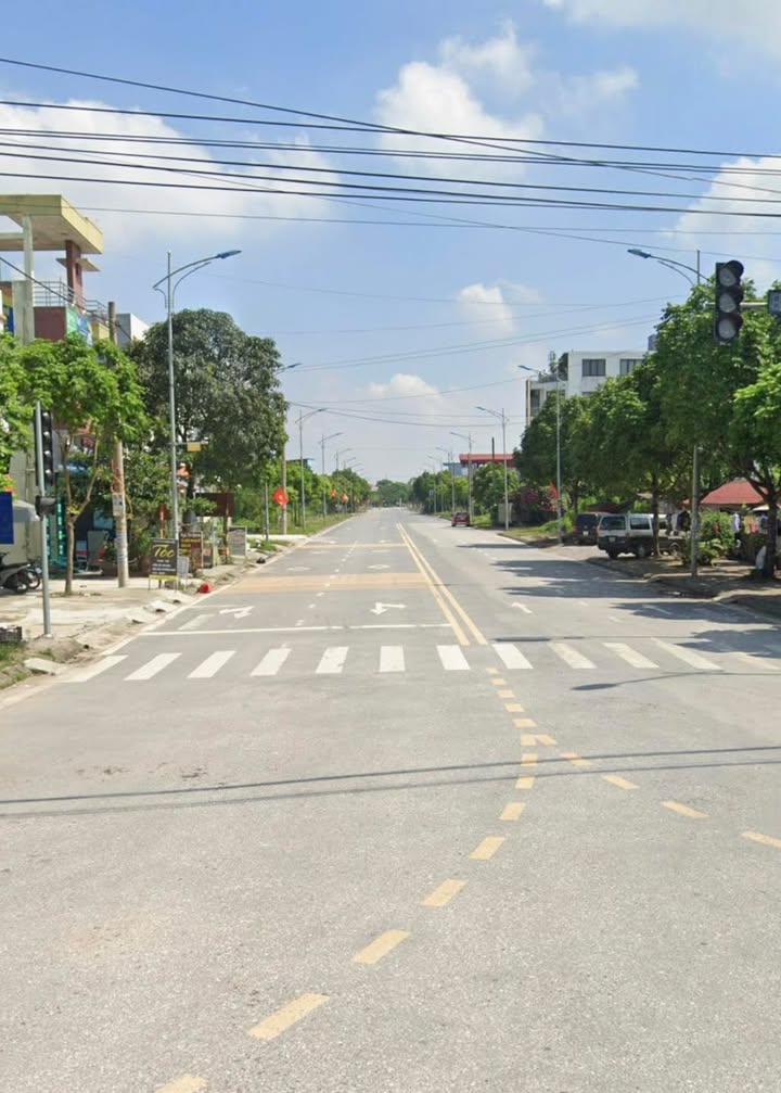 Lô đất Phường Lam Hạ, Hà Nam 122,5m² giá 3,84 tỷ - Vị trí vàng nhiều tiện ích!