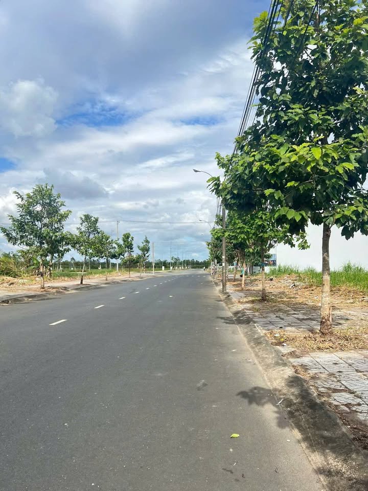 Đất nền Phường 4 Bạc Liêu 96m² giá 1.5 tỷ - Khu dân cư an ninh, tiện ích đầy đủ!