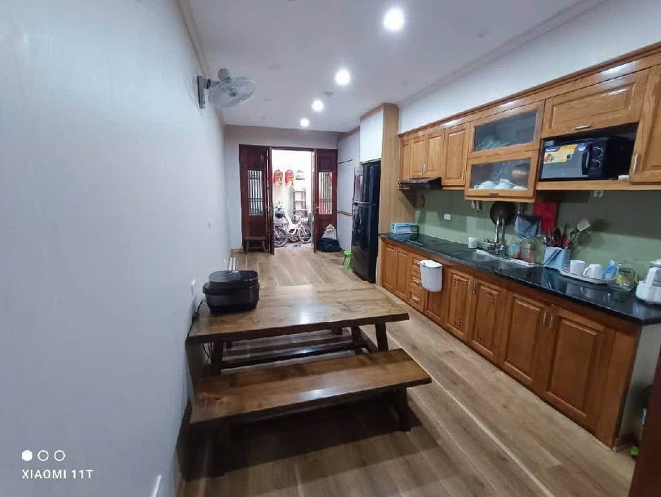 Nhà phố Bà Triệu, Hà Đông 45m², 3 tầng - Ô tô đỗ cửa, an ninh tốt!