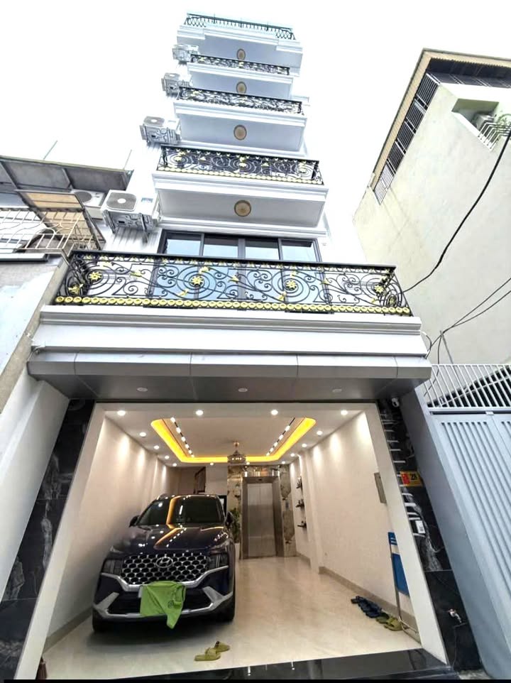 FrontHouse Ngõ ô tô 7 chỗ Phố Hồ Tùng Mậu 40m² giá thỏa thuận - Bán gấp trước Tết!