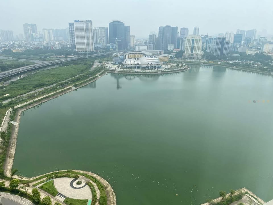 Căn hộ Vinhome Greenbay Mễ Trì 140m² giá 22.4 tỷ - View hồ tuyệt đẹp!