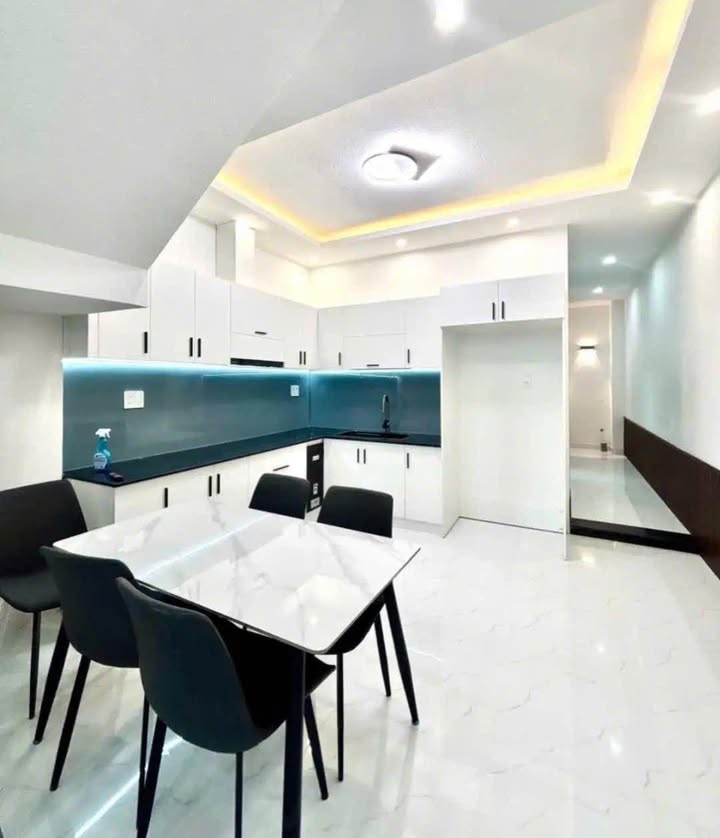 Nhà phố Nguyễn Du, Đà Lạt 63m² giá 4.1 tỷ - Sổ xây dựng hoàn chỉnh!