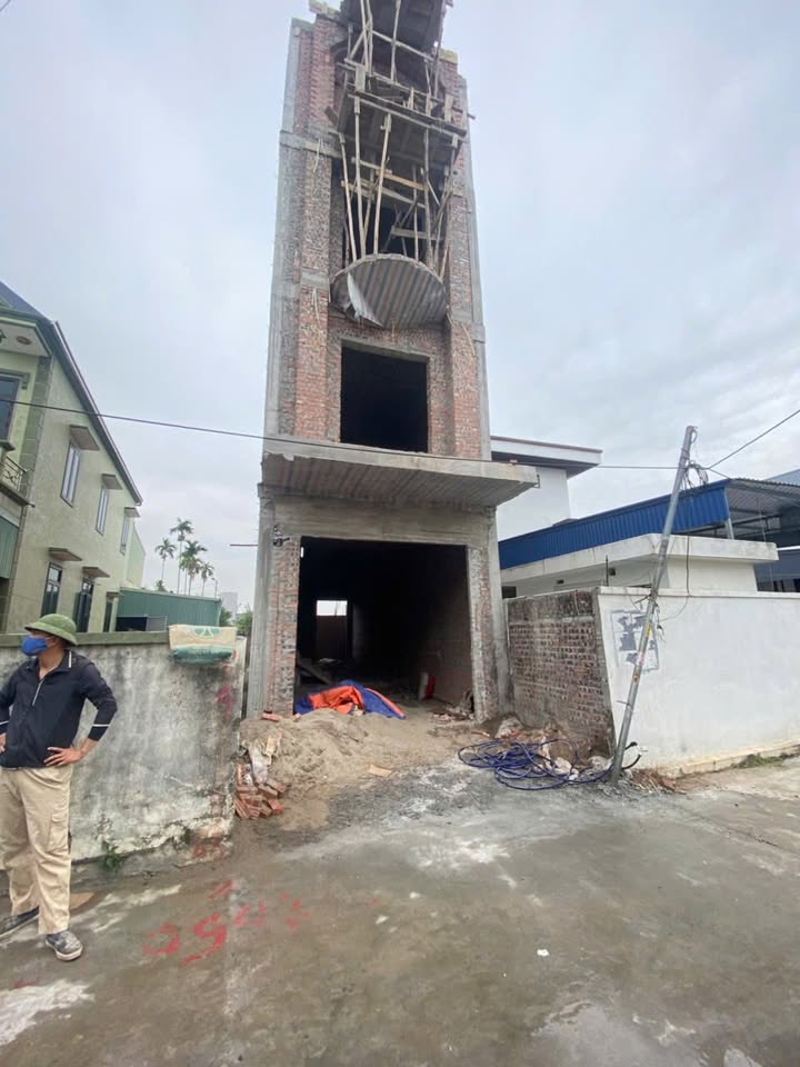 Nhà FrontHouse 4 tầng TDP Đào Yêu, Hồng Thái 60m² giá 3,35 tỷ - Kinh doanh thuận lợi!